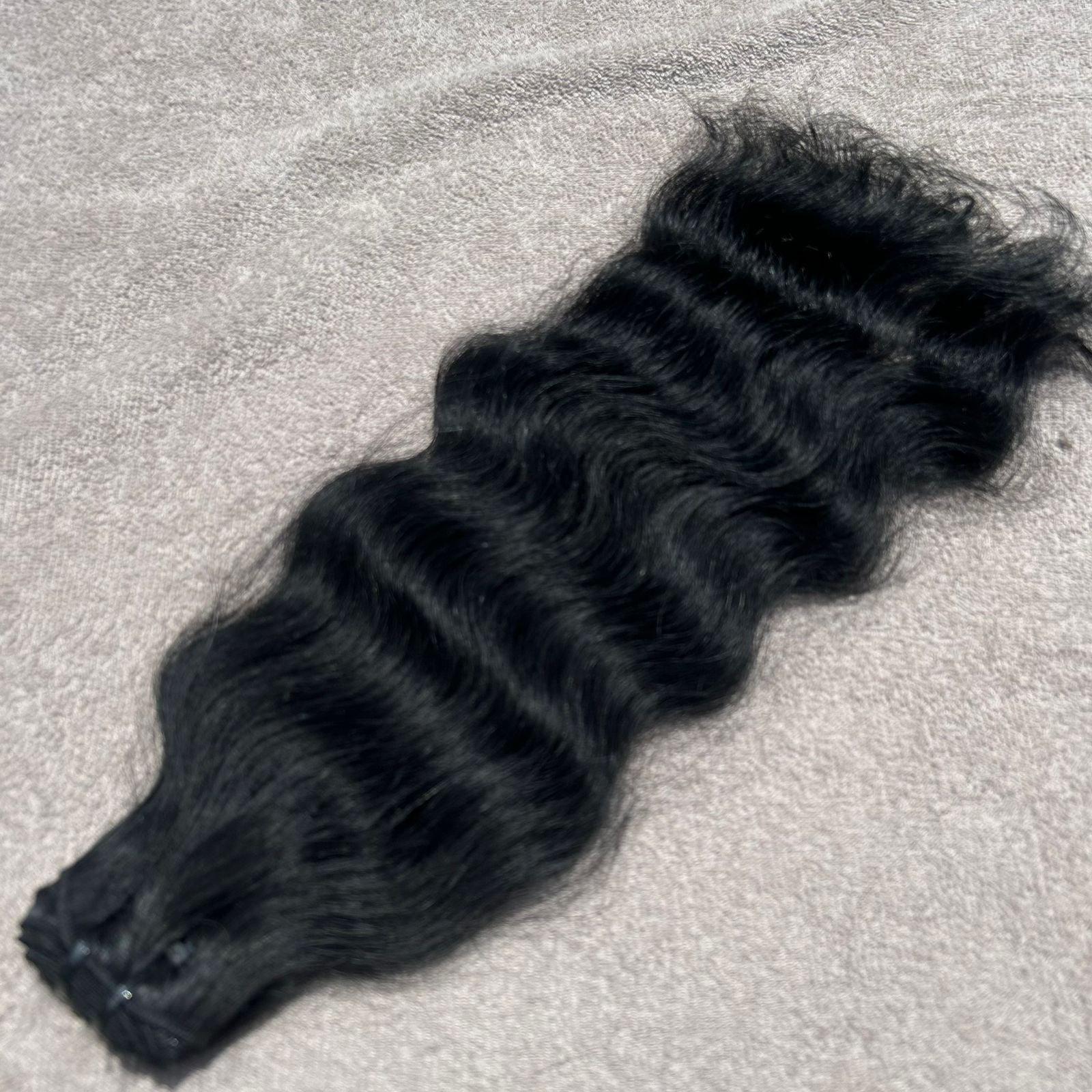 Jet Black Wavy Human Hair Bundles - Hair Trends India