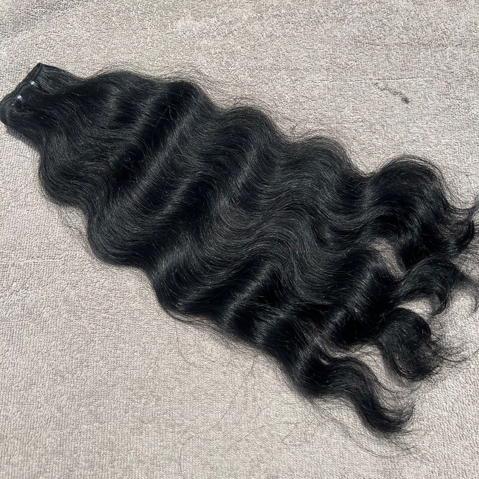 Jet Black Wavy Human Hair Bundles - Hair Trends India