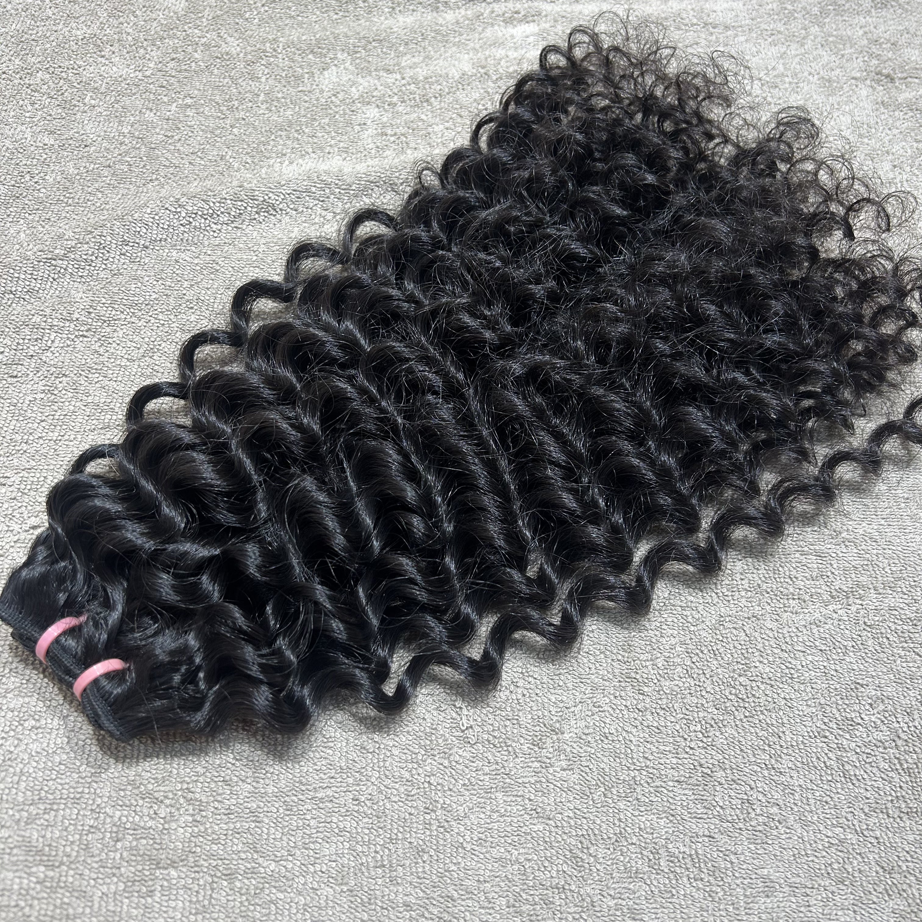 Tight Deep Curly Hair Weft Bundles - Hair Trends India