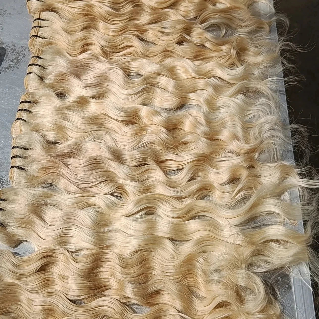 613 Curly Blonde Human Hair bundles