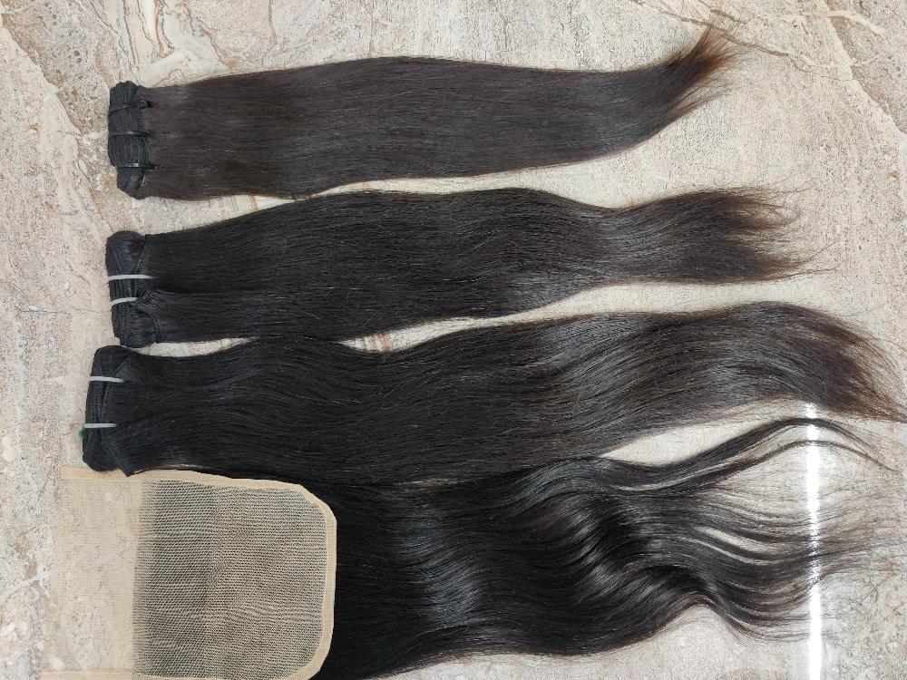 Straight human hair bundles with closure