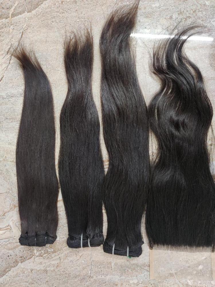 Natural Straight Human Hair Bundles with Closure